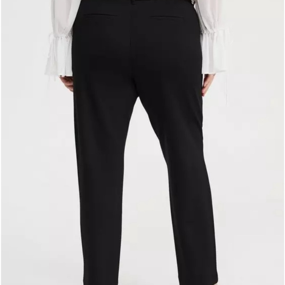 Torrid Plus-Size Pantsuit Studio Luxe Ponte Straight-Leg trouser, peplum blazer - Picture 8 of 15